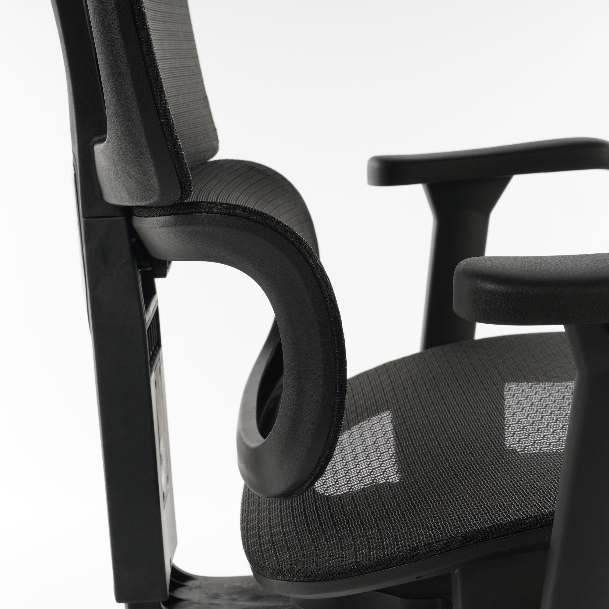 Ergonomic Office Chair Black Mesh with footset